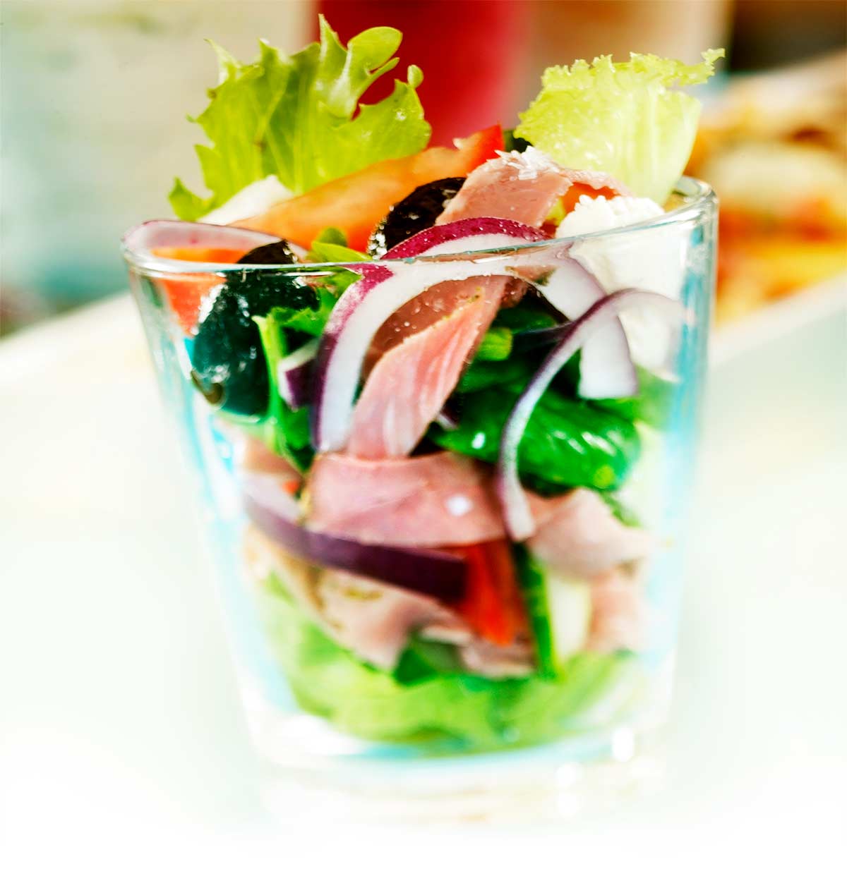 Bondsallad med rökt lammstek som tapas