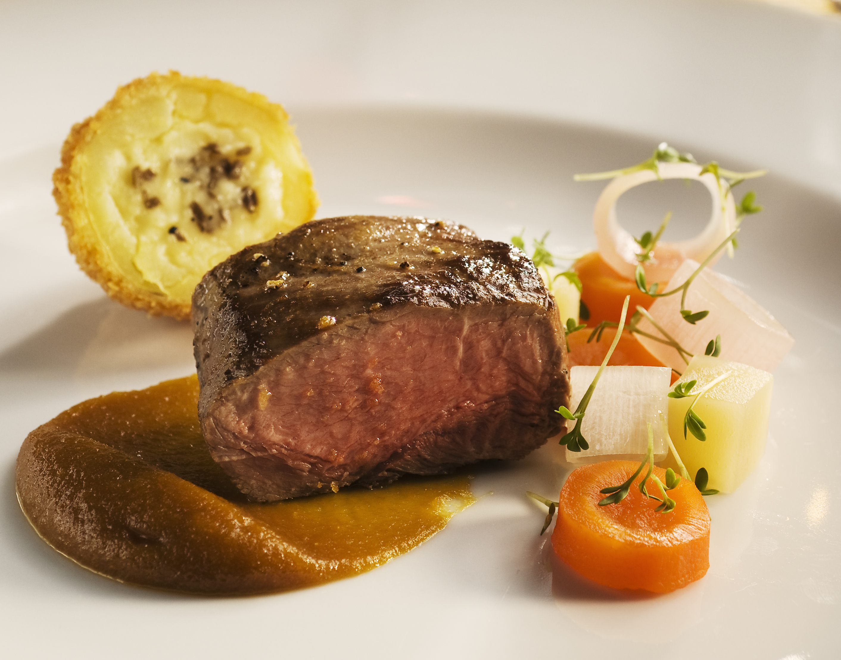 Lammrostbiff med tryffelpotatis
